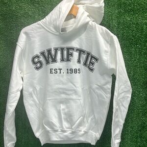 Youth large Swifty Hoodie